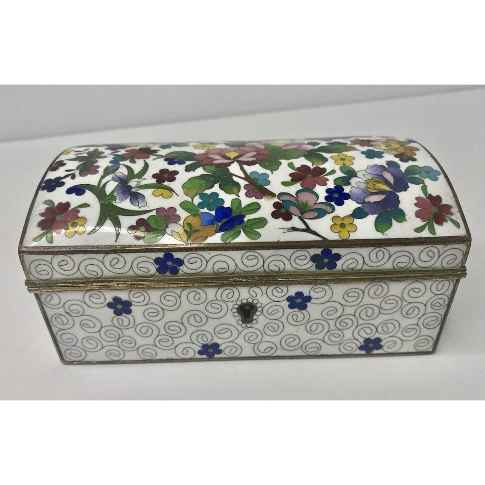 Japanese Cloisonne White Enamel‎ Floral Trinket Jewelry Lock Box NO KEYS